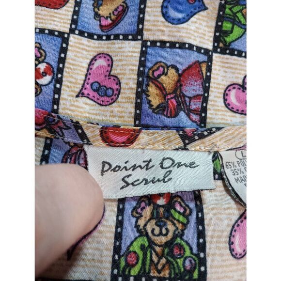 Point One Scrub Top Ladies‎ Large Teddy Bear Heart Blue Red V-Neck - Picture 6 of 8